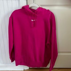 nike sweatshirt